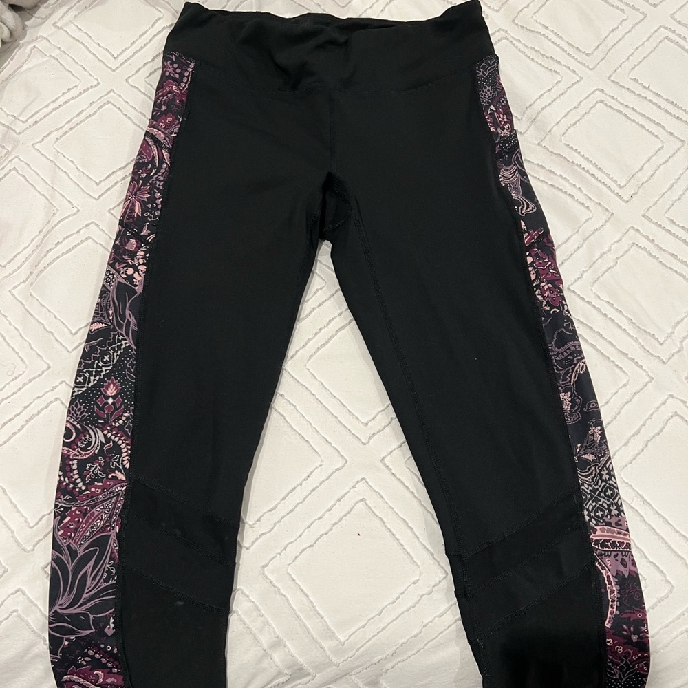 Gaiam women’s leggings with pockets